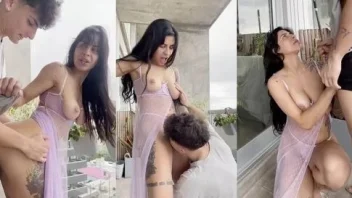 Bruna BryPunky do OnlyFans transando com novinho pirocudo