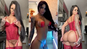 Luani Almeida nua: momento íntimo ao tirar a lingerie