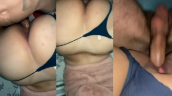 Melina Kush exibe a buceta deliciosa em calcinha de canto