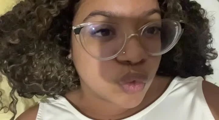 Vazamento íntimo: Melissa Pontes aparece nua em vídeo exclusivo
